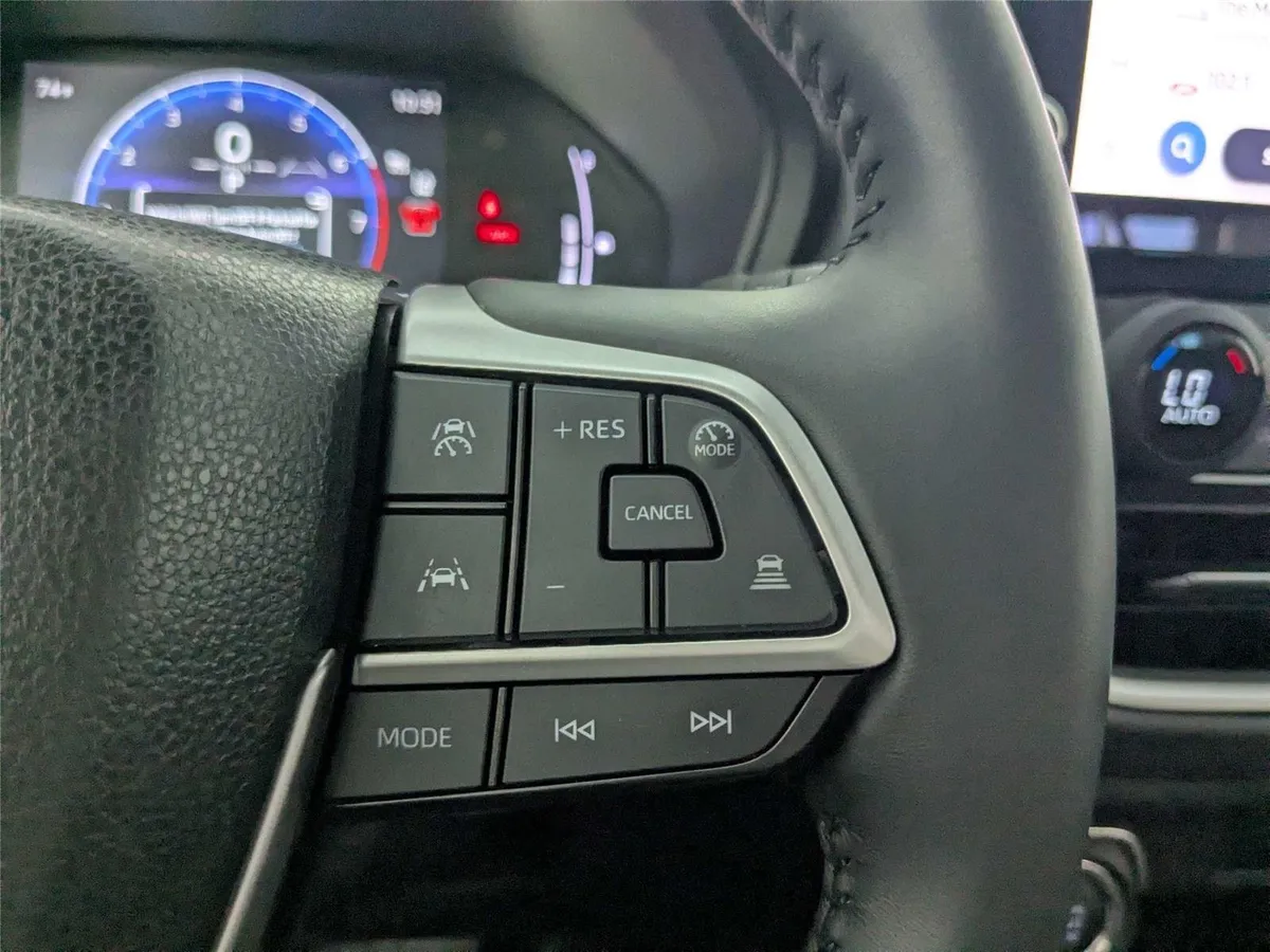 2024 Toyota Grand Highlander XLE thumbnail 17