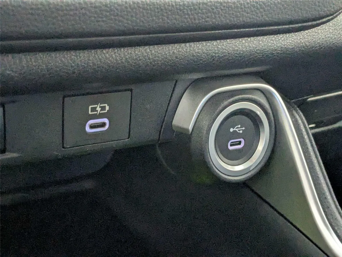 2024 Toyota Grand Highlander XLE thumbnail 23