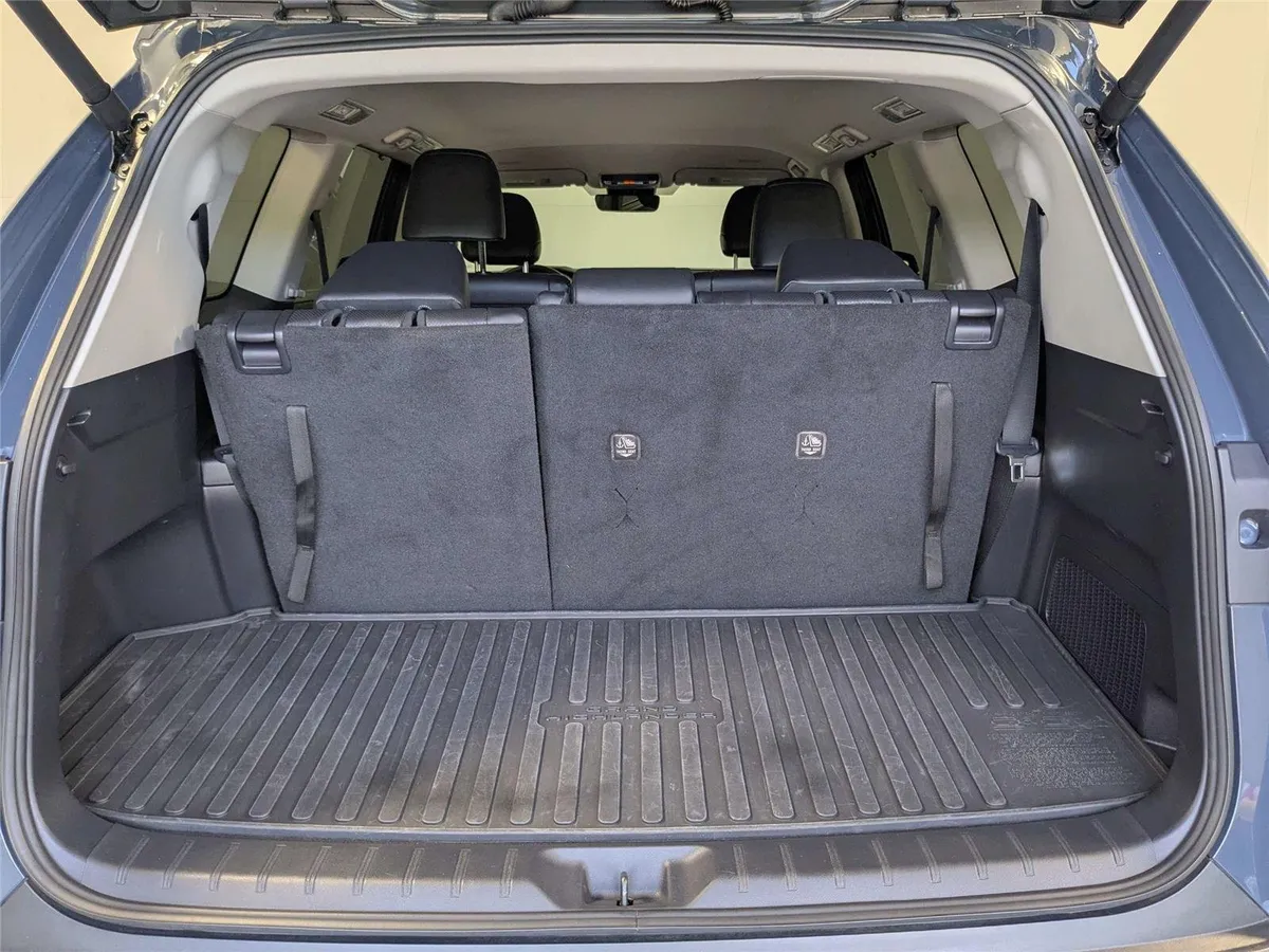 2024 Toyota Grand Highlander XLE thumbnail 8