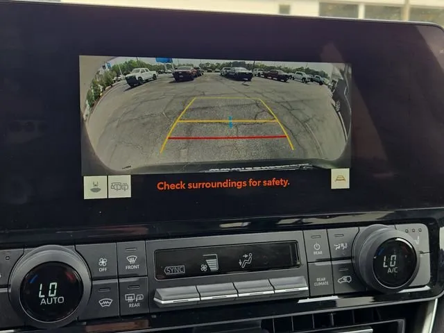 2024 Toyota Grand Highlander XLE thumbnail 32