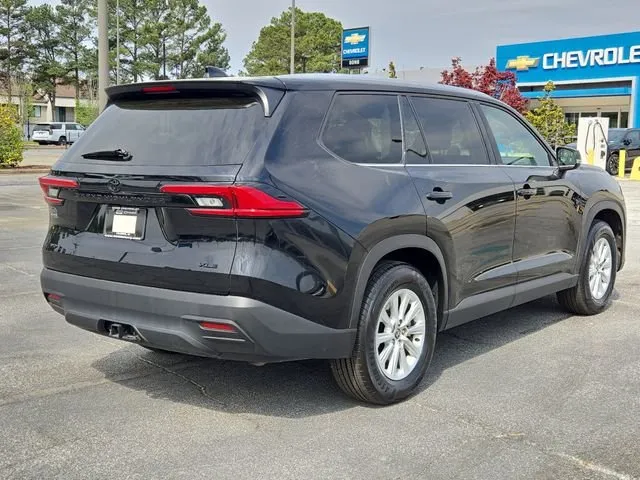 2024 Toyota Grand Highlander XLE thumbnail 9