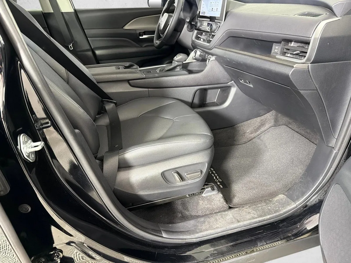 2024 Toyota Grand Highlander XLE thumbnail 14