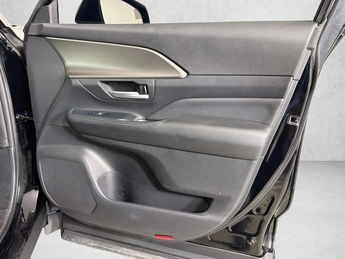 2024 Toyota Grand Highlander XLE thumbnail 15