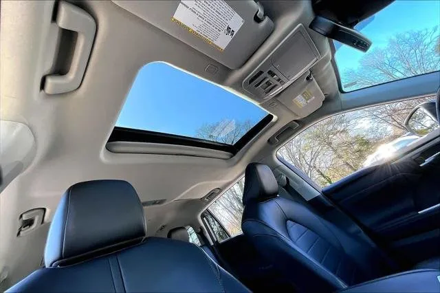 2024 Toyota HIGHLANDER thumbnail 13