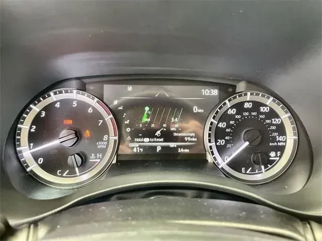 2024 Toyota Highlander LE thumbnail 16