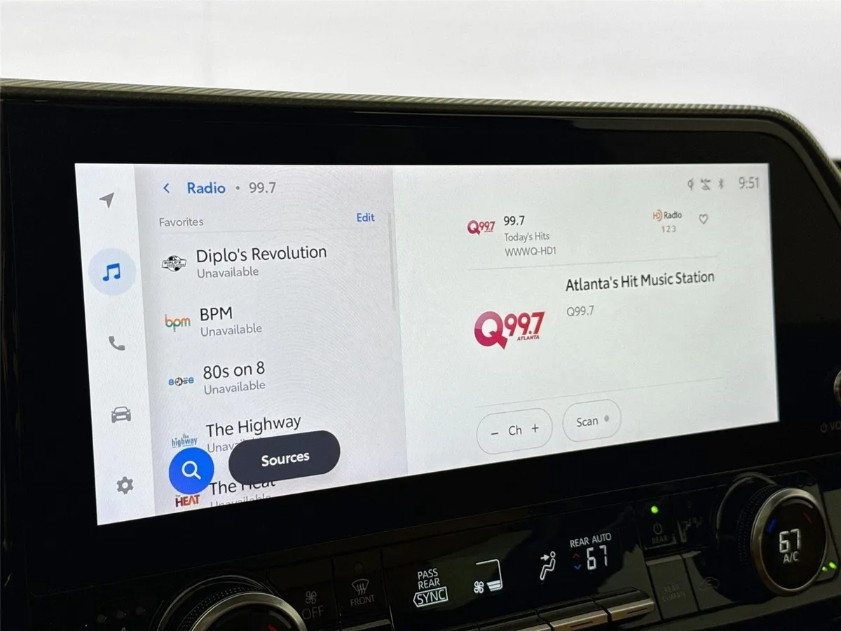 2024 Toyota Highlander Platinum thumbnail 25