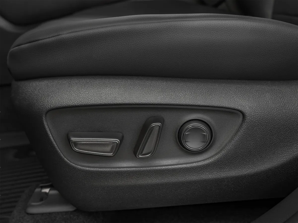 2024 Toyota Highlander XLE thumbnail 24