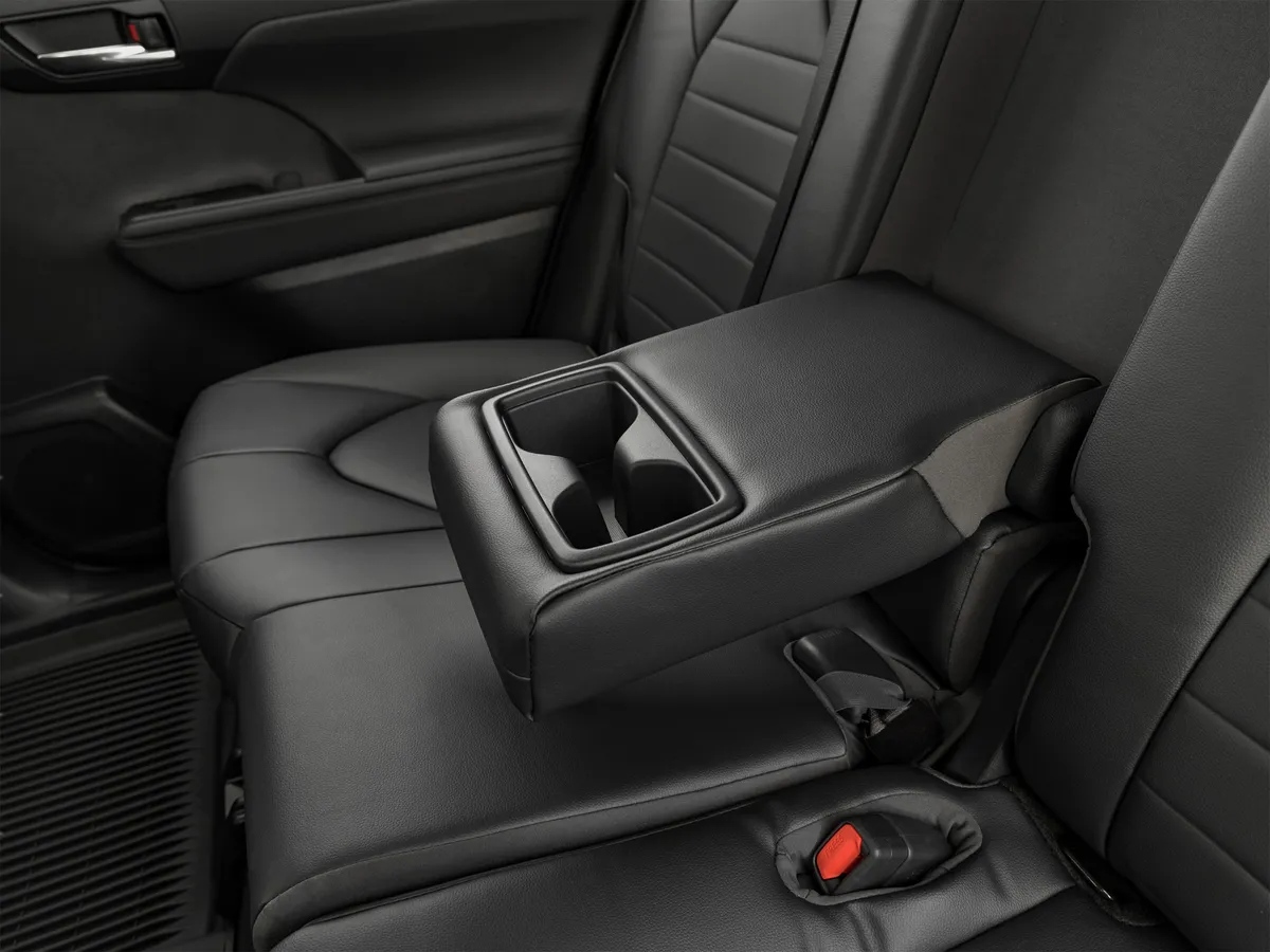 2024 Toyota Highlander XLE thumbnail 36
