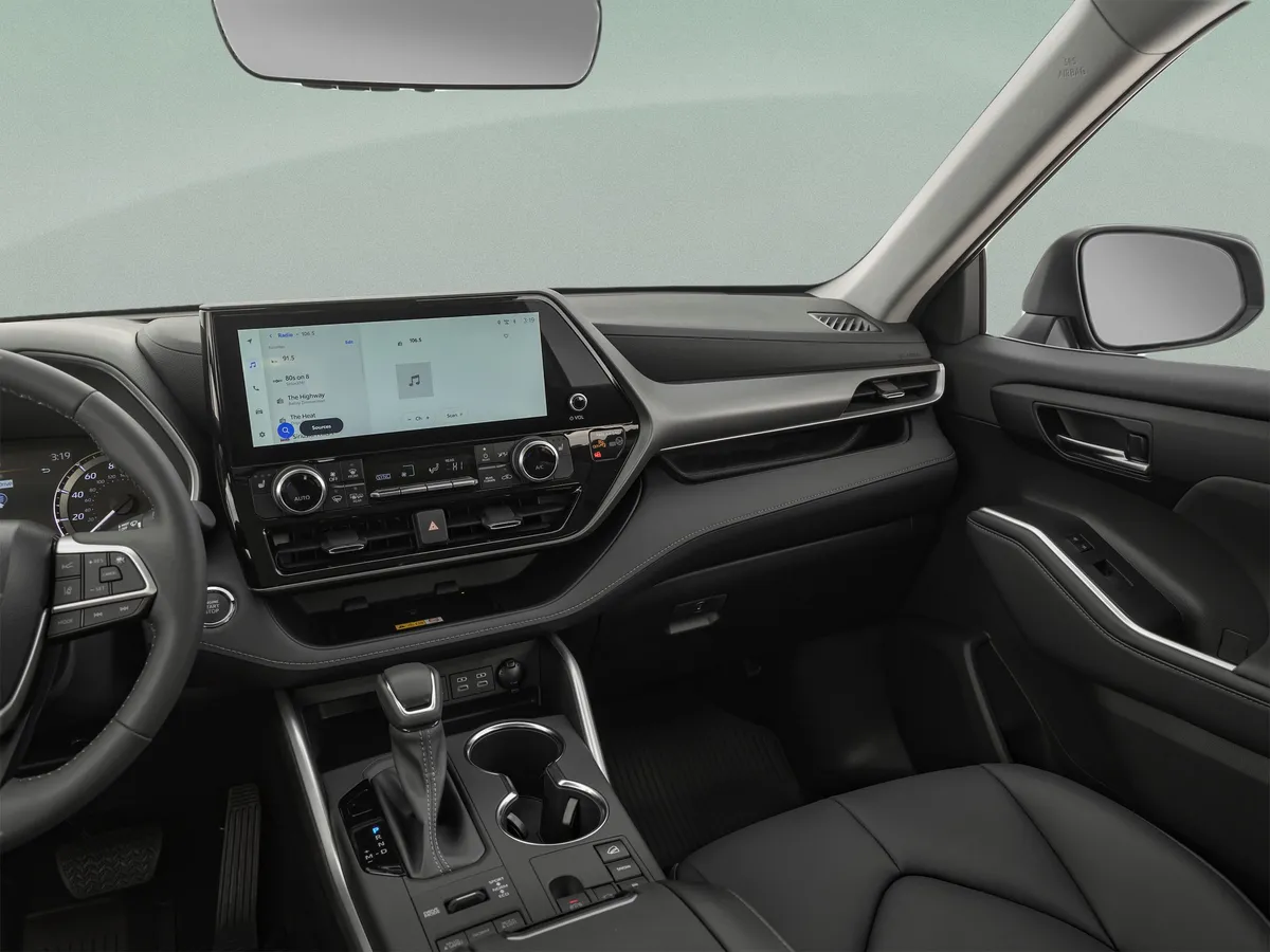 2024 Toyota Highlander XLE thumbnail 44