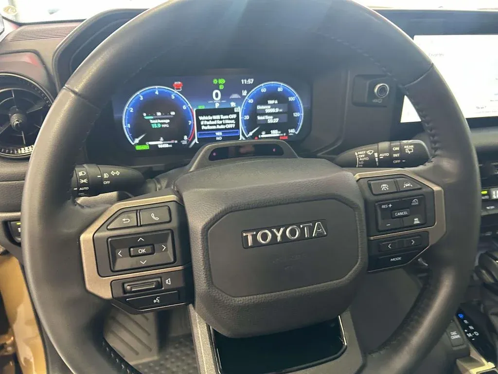 2024 Toyota Land Cruiser Base thumbnail 23