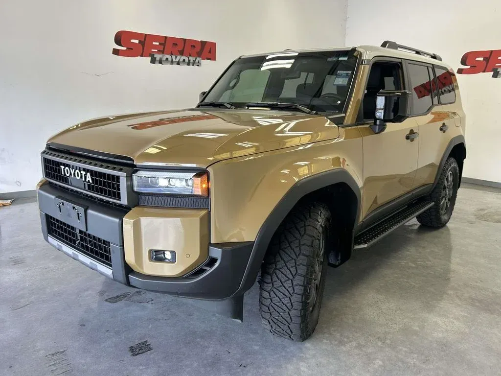 2024 Toyota Land Cruiser Base thumbnail 7