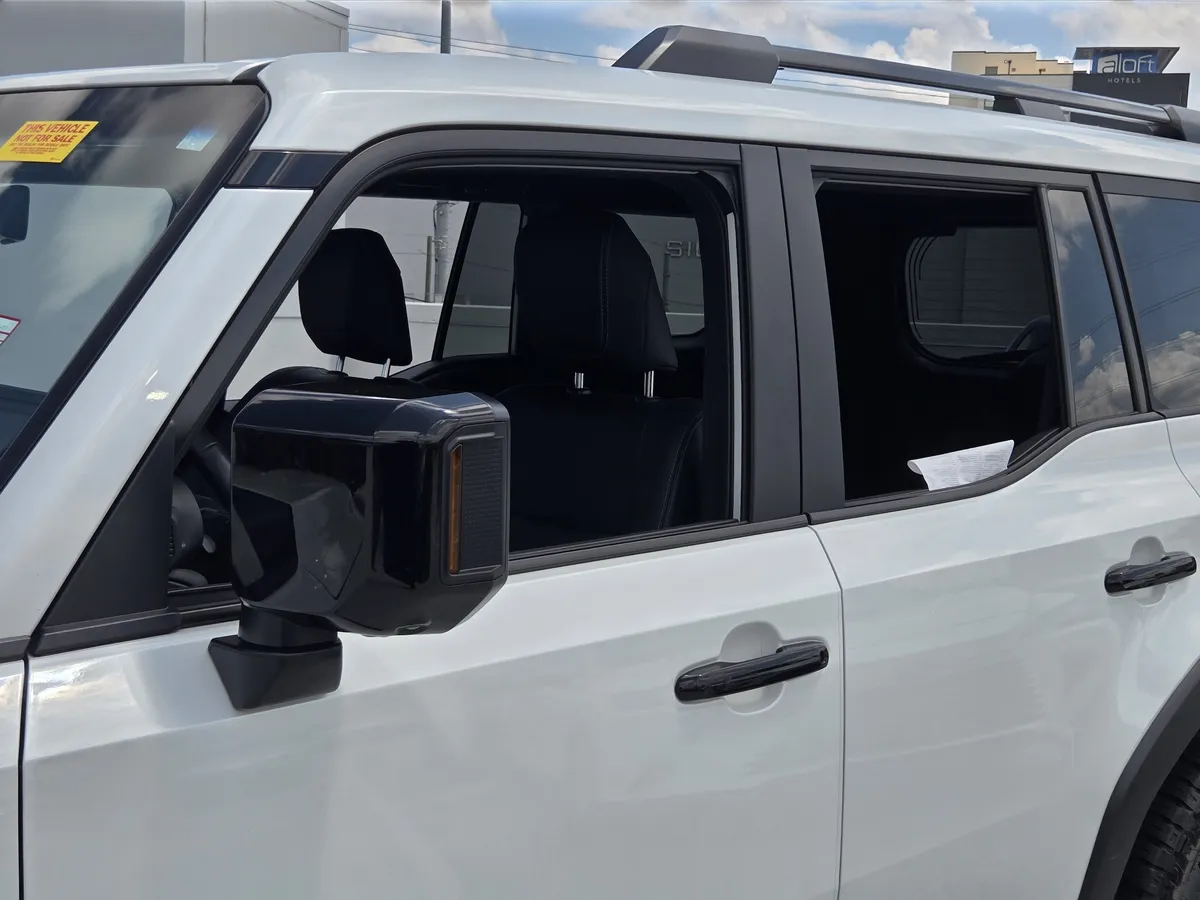 2024 Toyota Land Cruiser Base thumbnail 11