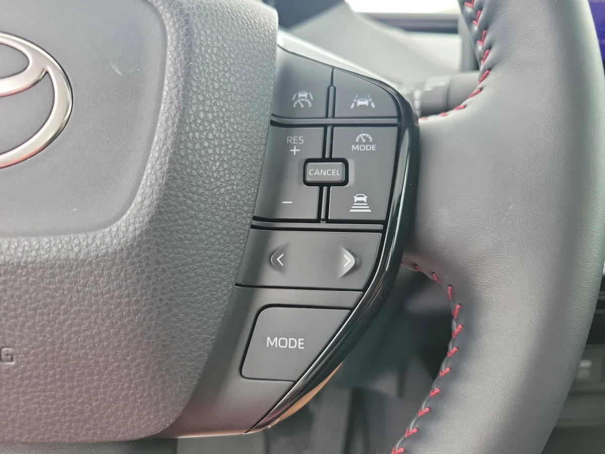 2024 Toyota Prius Prime XSE Premium thumbnail 19