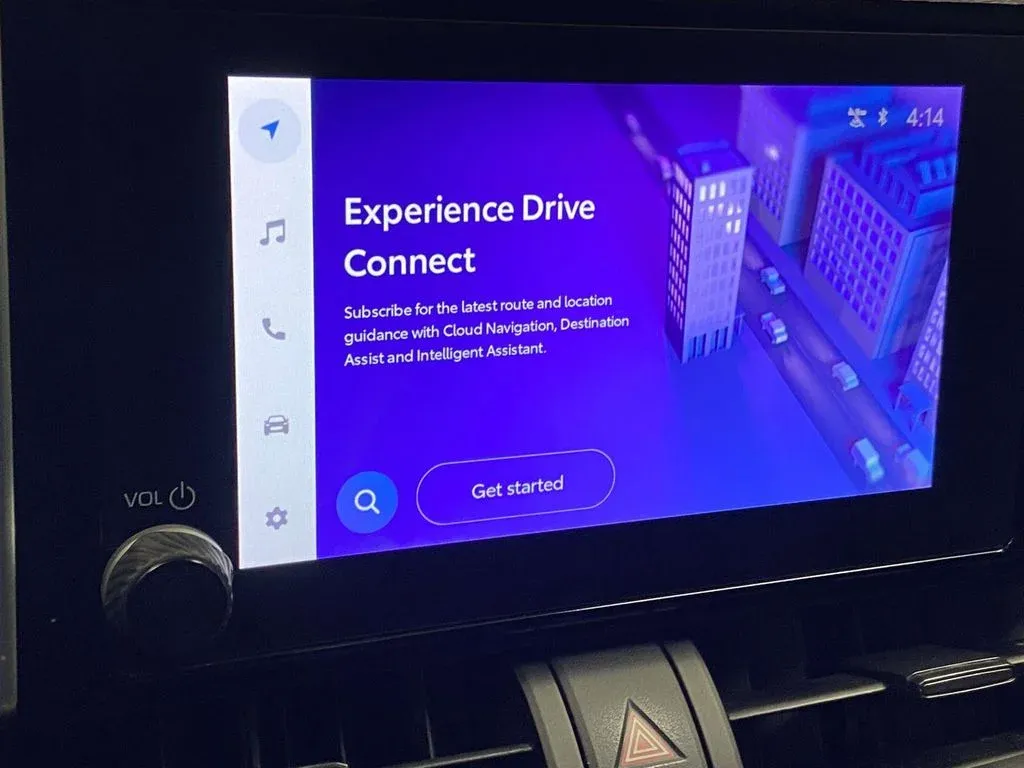 2024 Toyota RAV4 Hybrid SE thumbnail 21
