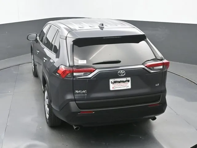 2024 Toyota RAV4 LE thumbnail 28