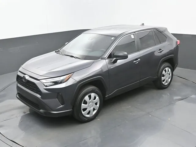 2024 Toyota RAV4 LE thumbnail 29