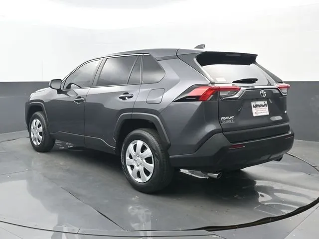 2024 Toyota RAV4 LE thumbnail 3
