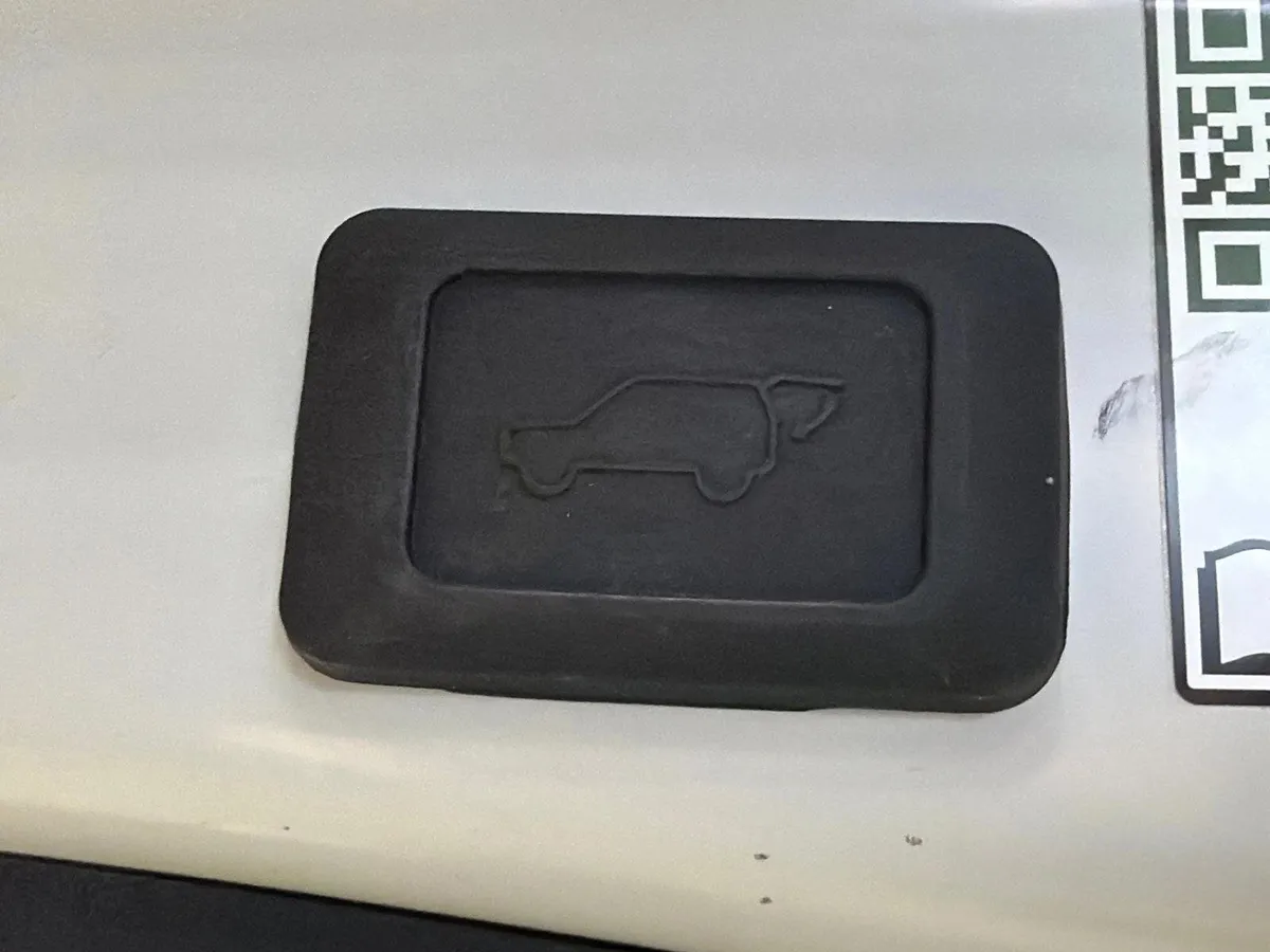 2024 Toyota RAV4 Limited thumbnail 20