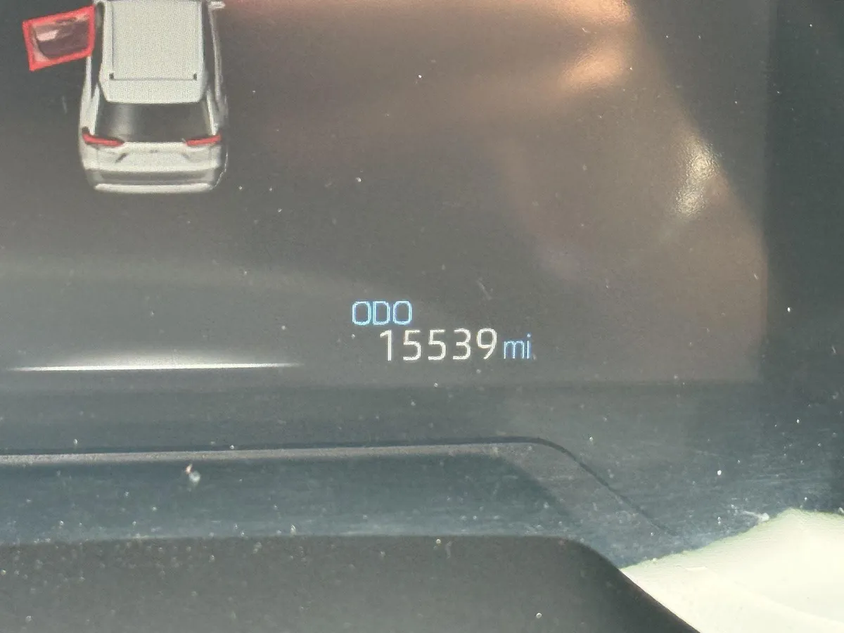 2024 Toyota RAV4 XLE Premium thumbnail 14
