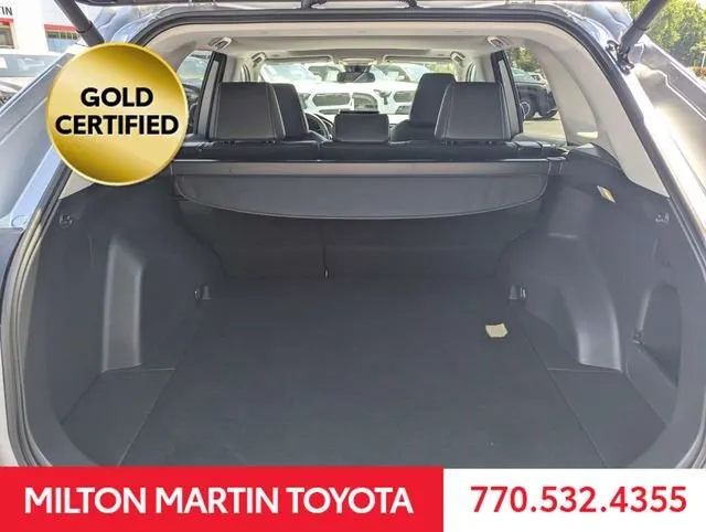 2024 Toyota RAV4 XLE Premium thumbnail 11