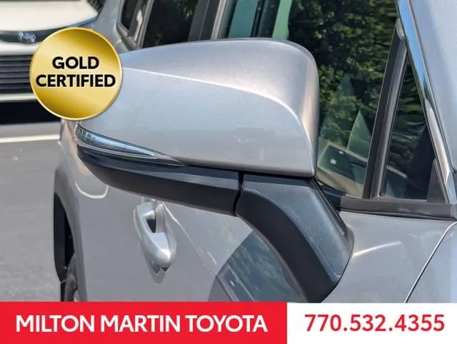 2024 Toyota RAV4 XLE Premium thumbnail 15