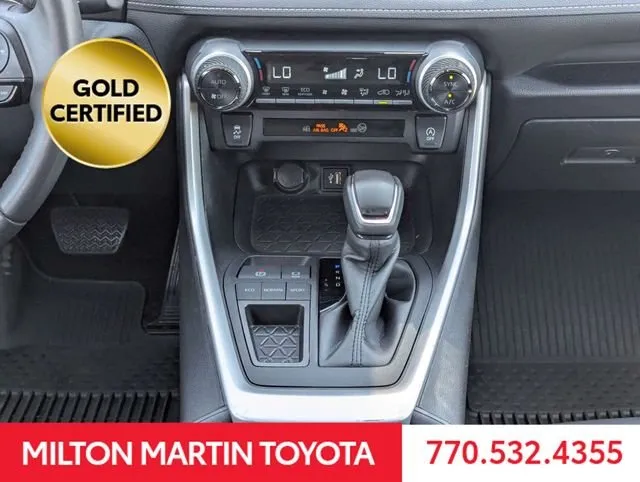 2024 Toyota RAV4 XLE Premium thumbnail 19