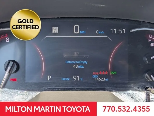 2024 Toyota RAV4 XLE Premium thumbnail 24