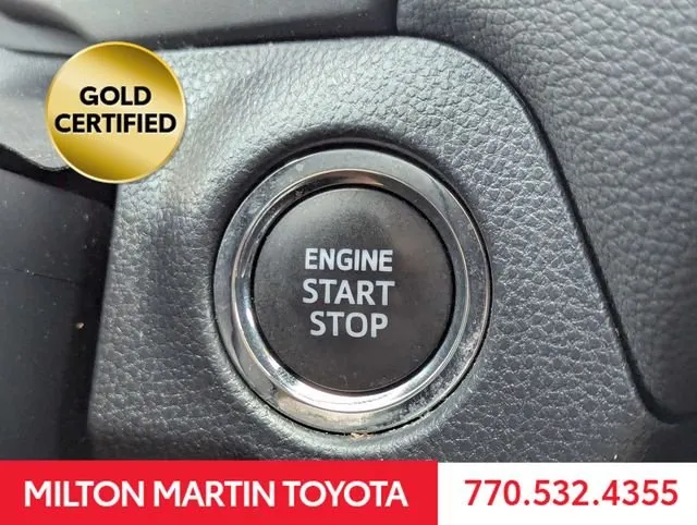 2024 Toyota RAV4 XLE Premium thumbnail 28