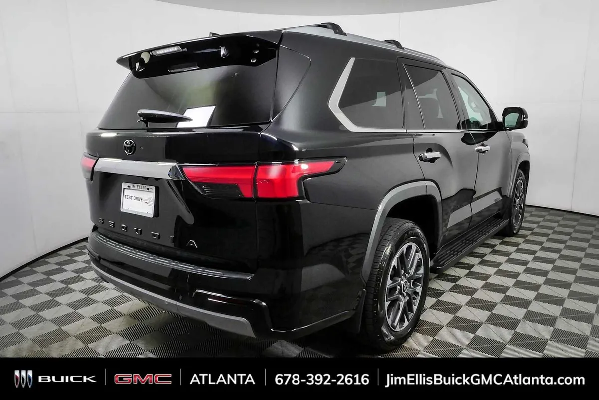 2024 Toyota Sequoia Limited thumbnail 3