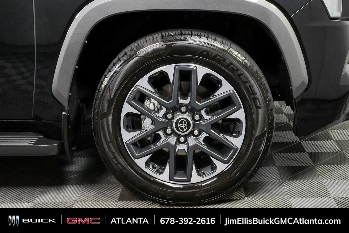 2024 Toyota Sequoia Limited thumbnail 38