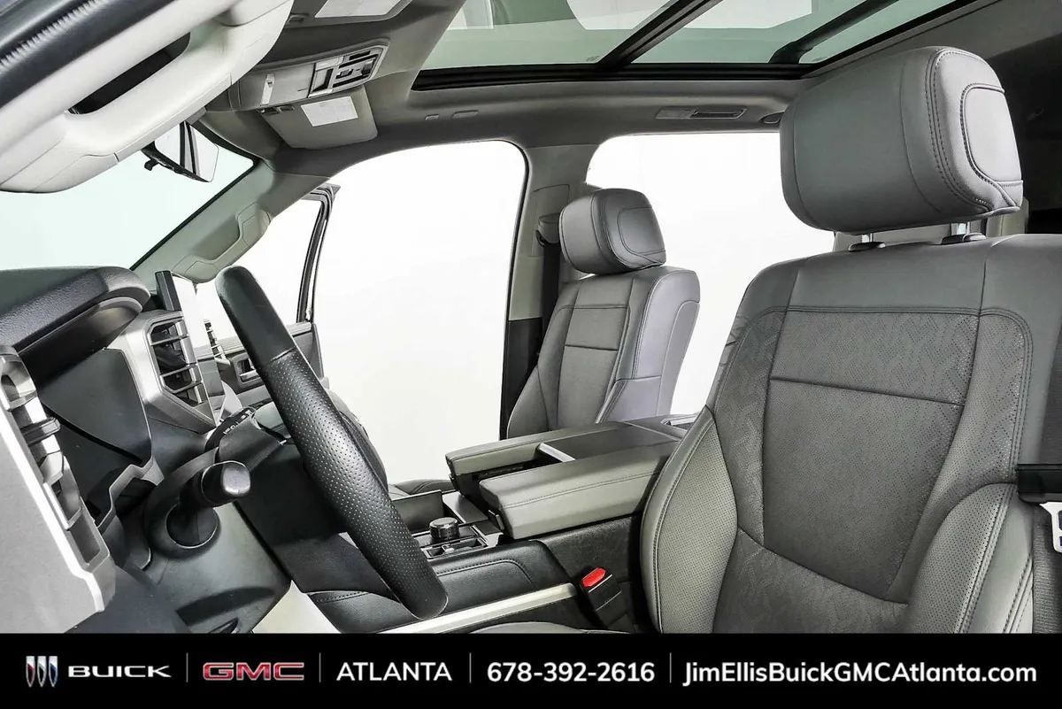 2024 Toyota Sequoia Limited thumbnail 5
