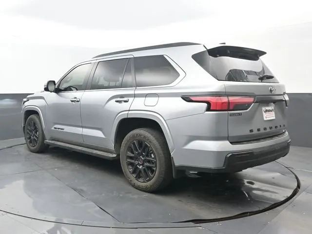 2024 Toyota Sequoia SR5 thumbnail 3