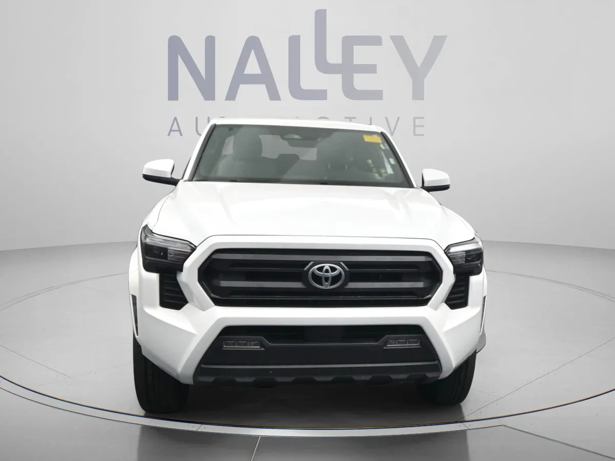 2024 Toyota Tacoma 2WD SR5 thumbnail 21