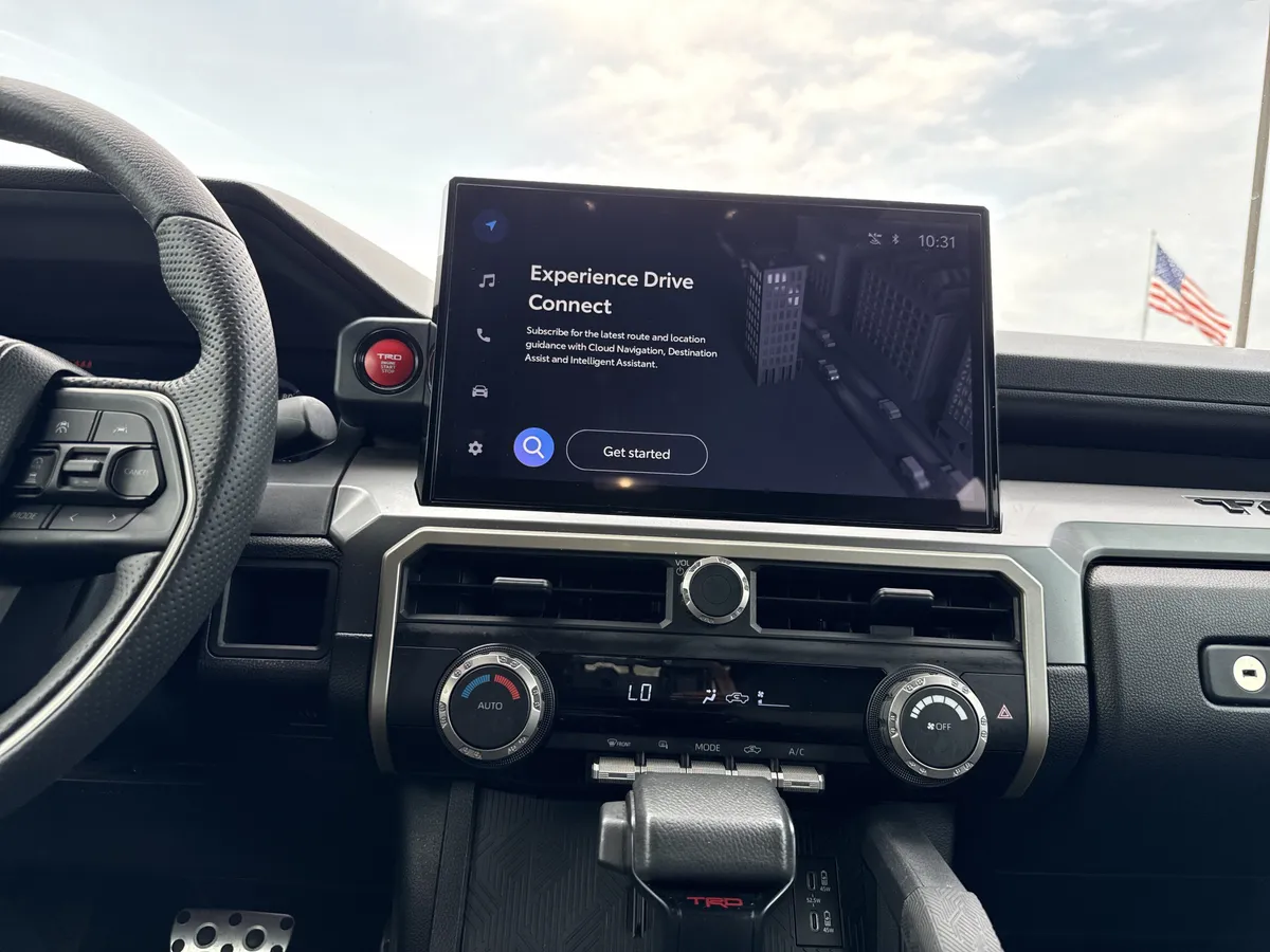 2024 Toyota Tacoma 4WD TRD Sport thumbnail 24