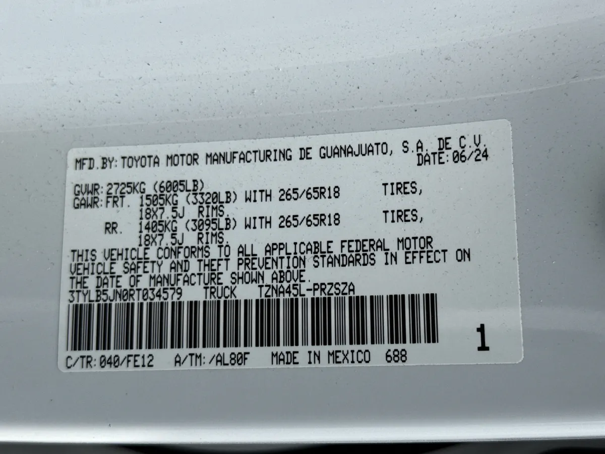 2024 Toyota Tacoma 4WD TRD Sport thumbnail 32