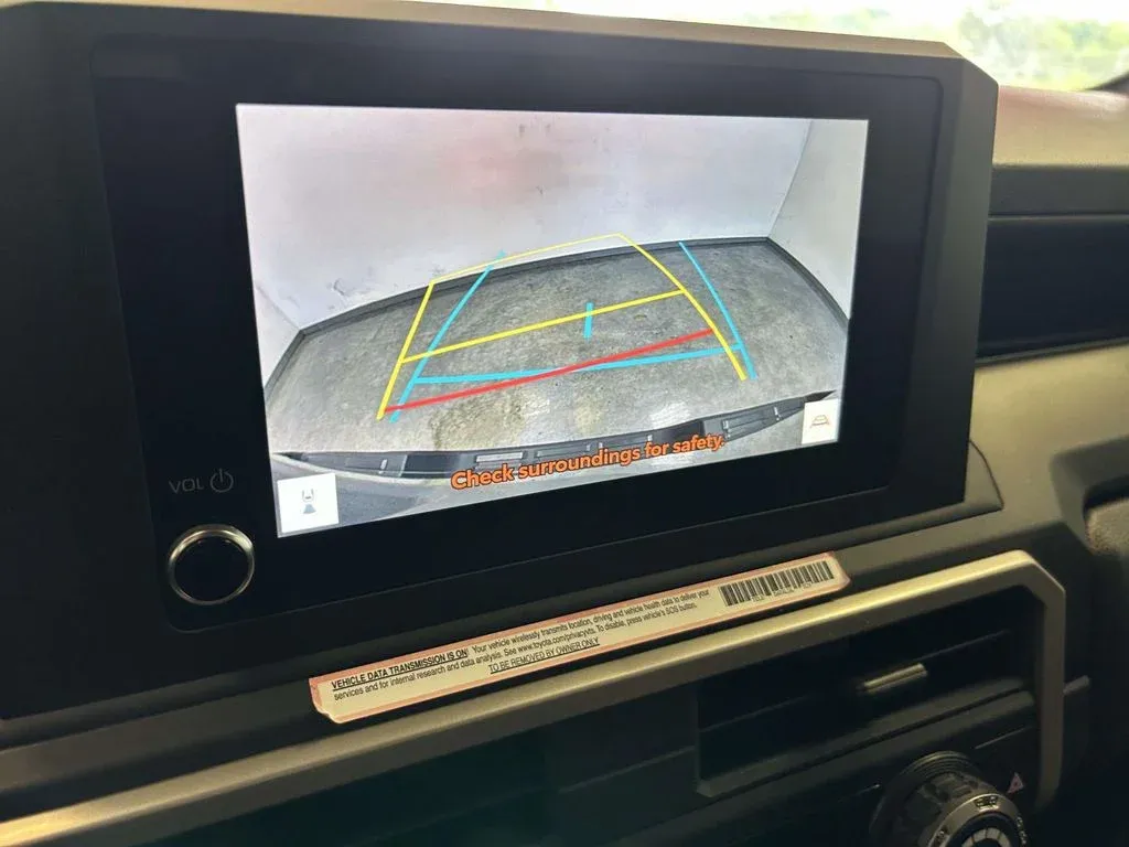 2024 Toyota Tacoma SR thumbnail 27
