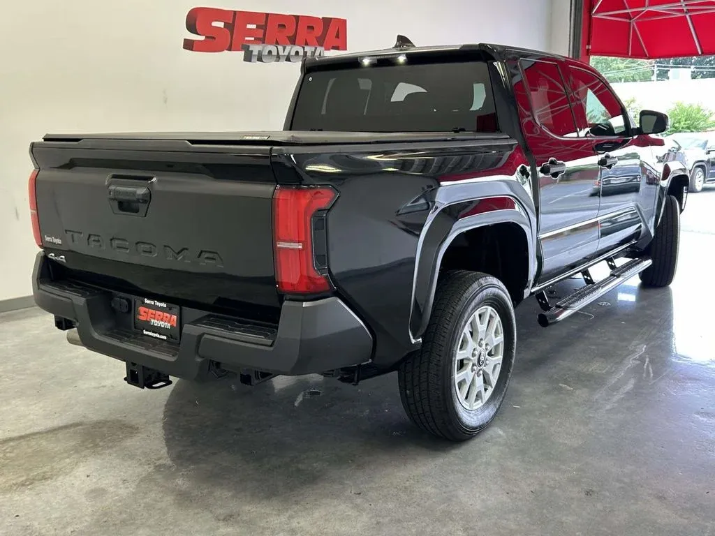 2024 Toyota Tacoma SR thumbnail 3