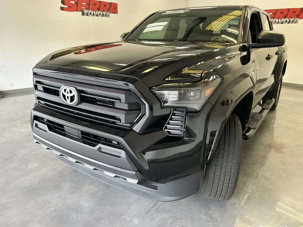 2024 Toyota Tacoma SR thumbnail 7