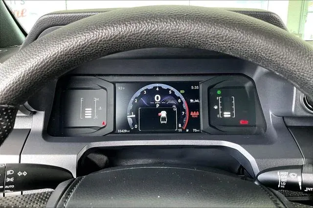 2024 Toyota Tacoma SR thumbnail 12