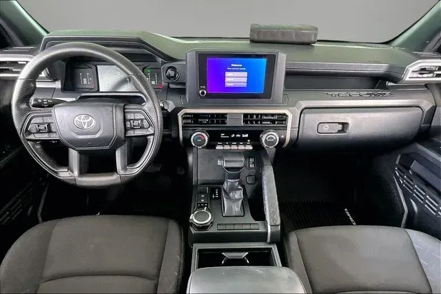 2024 Toyota Tacoma SR thumbnail 7