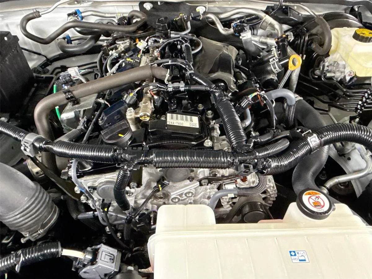 2024 Toyota Tacoma SR5 thumbnail 42