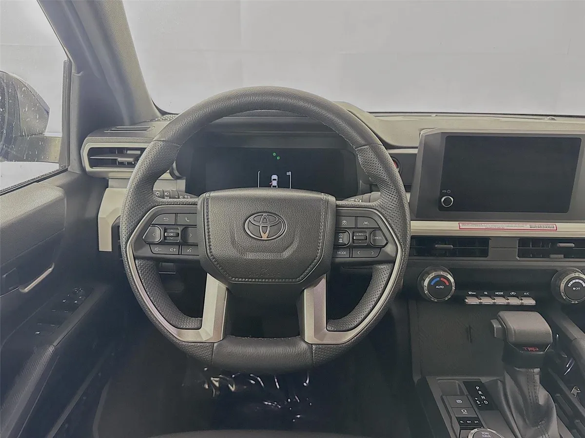 2024 Toyota Tacoma TRD Off-Road thumbnail 34