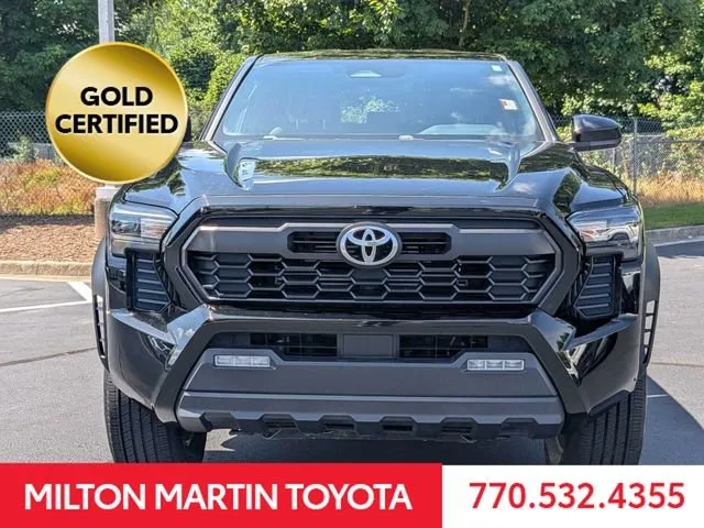 2024 Toyota Tacoma TRD Off-Road thumbnail 11