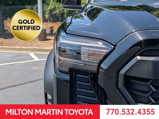 2024 Toyota Tacoma TRD Off-Road thumbnail 12