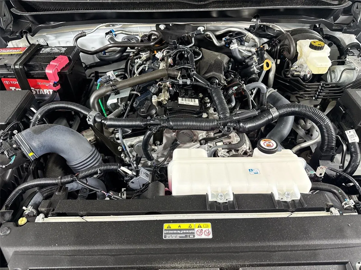 2024 Toyota Tacoma TRD Sport thumbnail 41