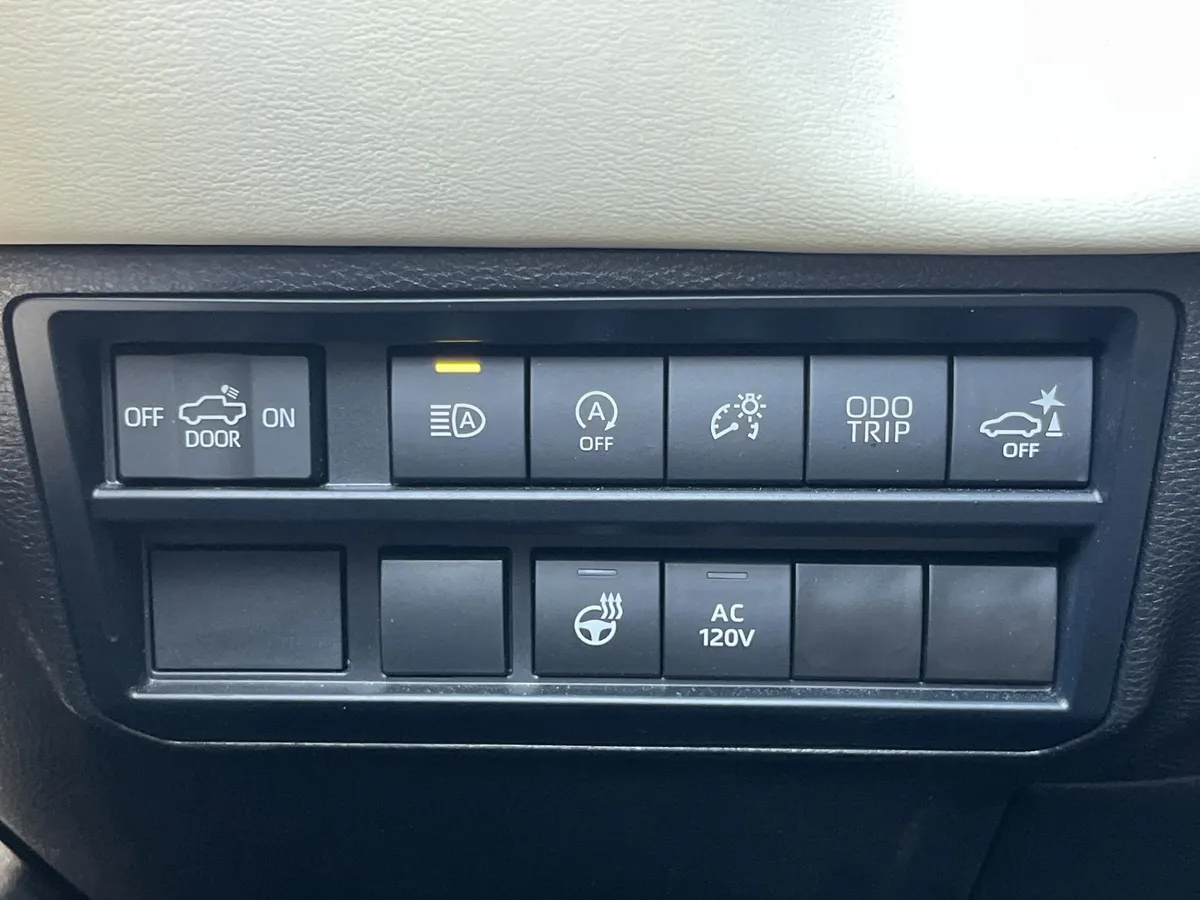 2024 Toyota Tundra 1794 Edition thumbnail 20