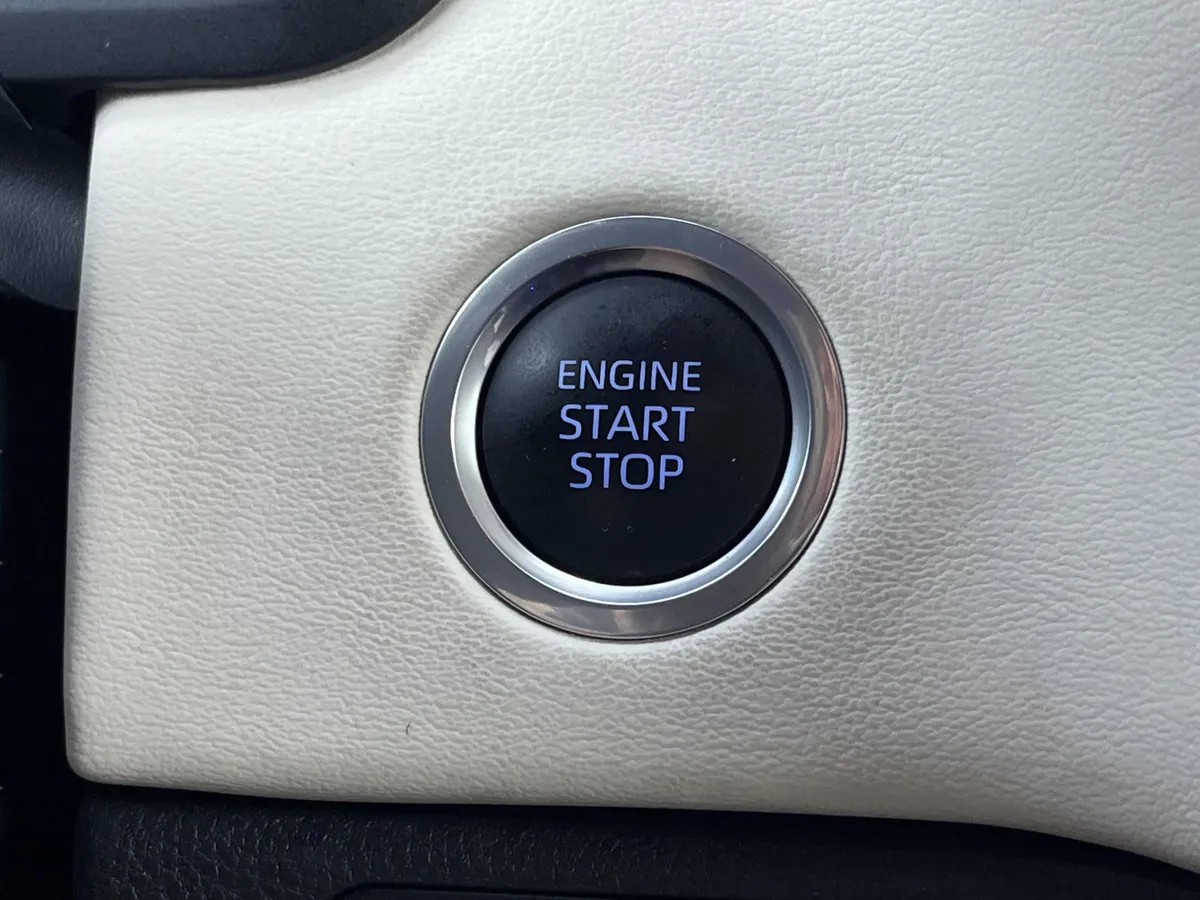 2024 Toyota Tundra 1794 Edition thumbnail 21