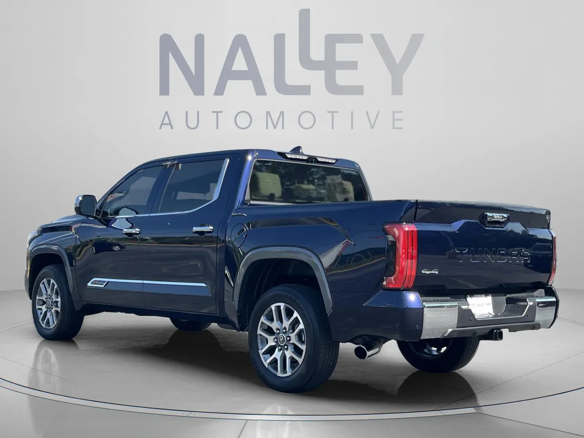 2024 Toyota Tundra 1794 Edition thumbnail 4