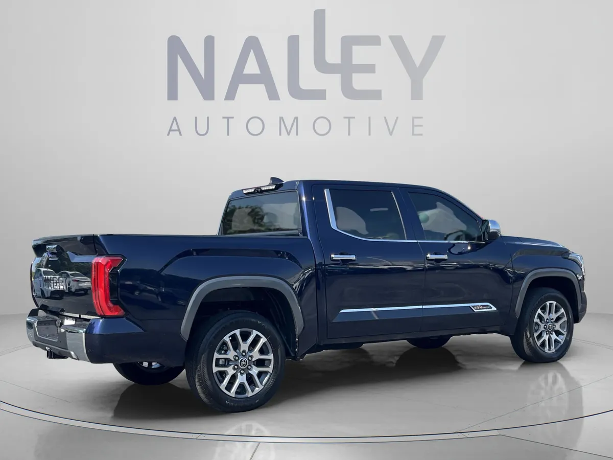 2024 Toyota Tundra 1794 Edition thumbnail 6