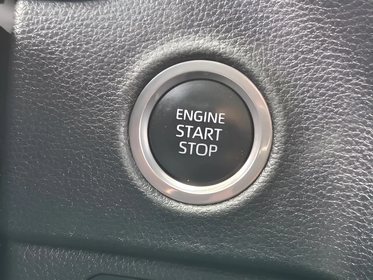 2024 Toyota Tundra 4WD SR5 thumbnail 20